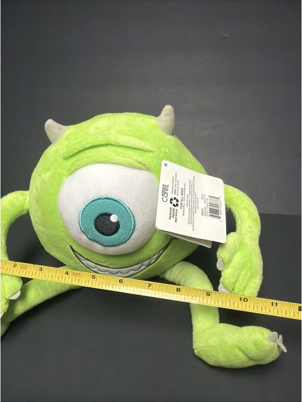 Kohls Disney Pixar Monsters Inc 2014 Green Monster One Eye NWT
